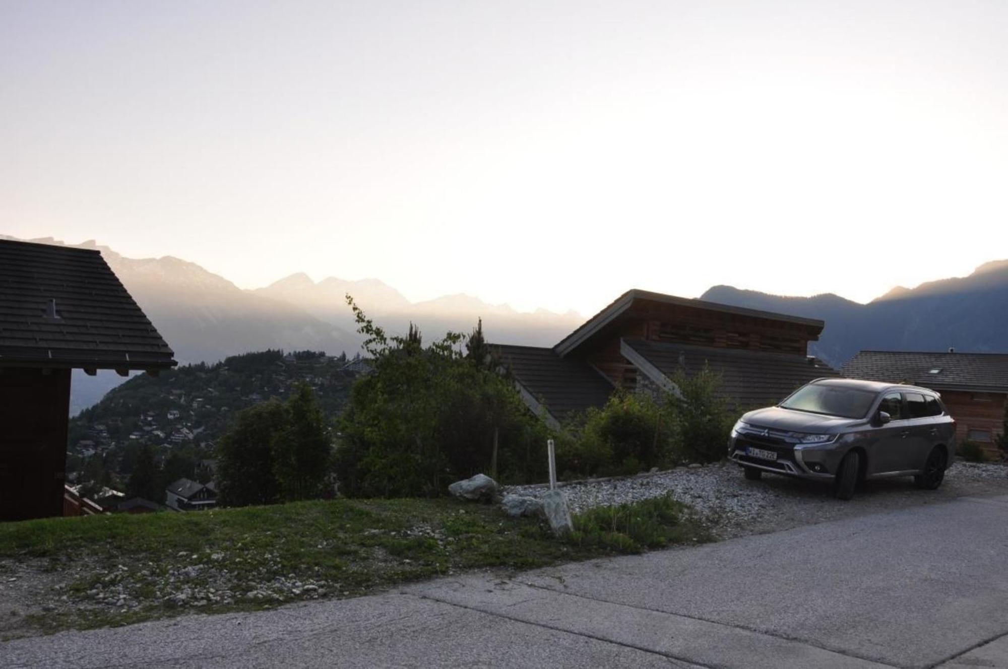 Modernes Chalet - Blue Merle Villa Vercorin Exterior photo